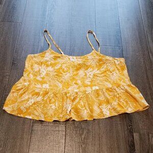 🍁 Forever 21+ ruffle Tank Top 🍁